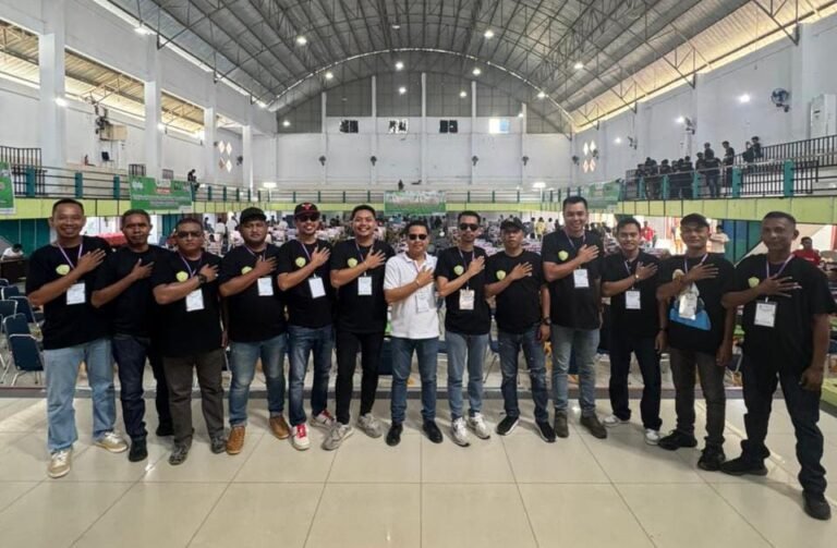 Celebes Cup I Bergulir, Baubau Turunkan 18 Pasang Petarung Domino